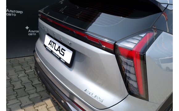 Geely NEW Atlas Flagship Серебристый